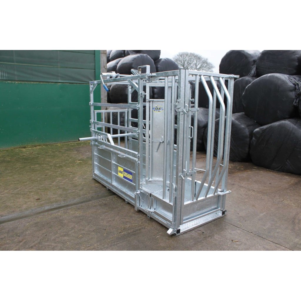 IAE Crusader Plus fikseerimispuur farmis kasutuses IAE Crusader Plus fikseerimispuur farmis kasutuses