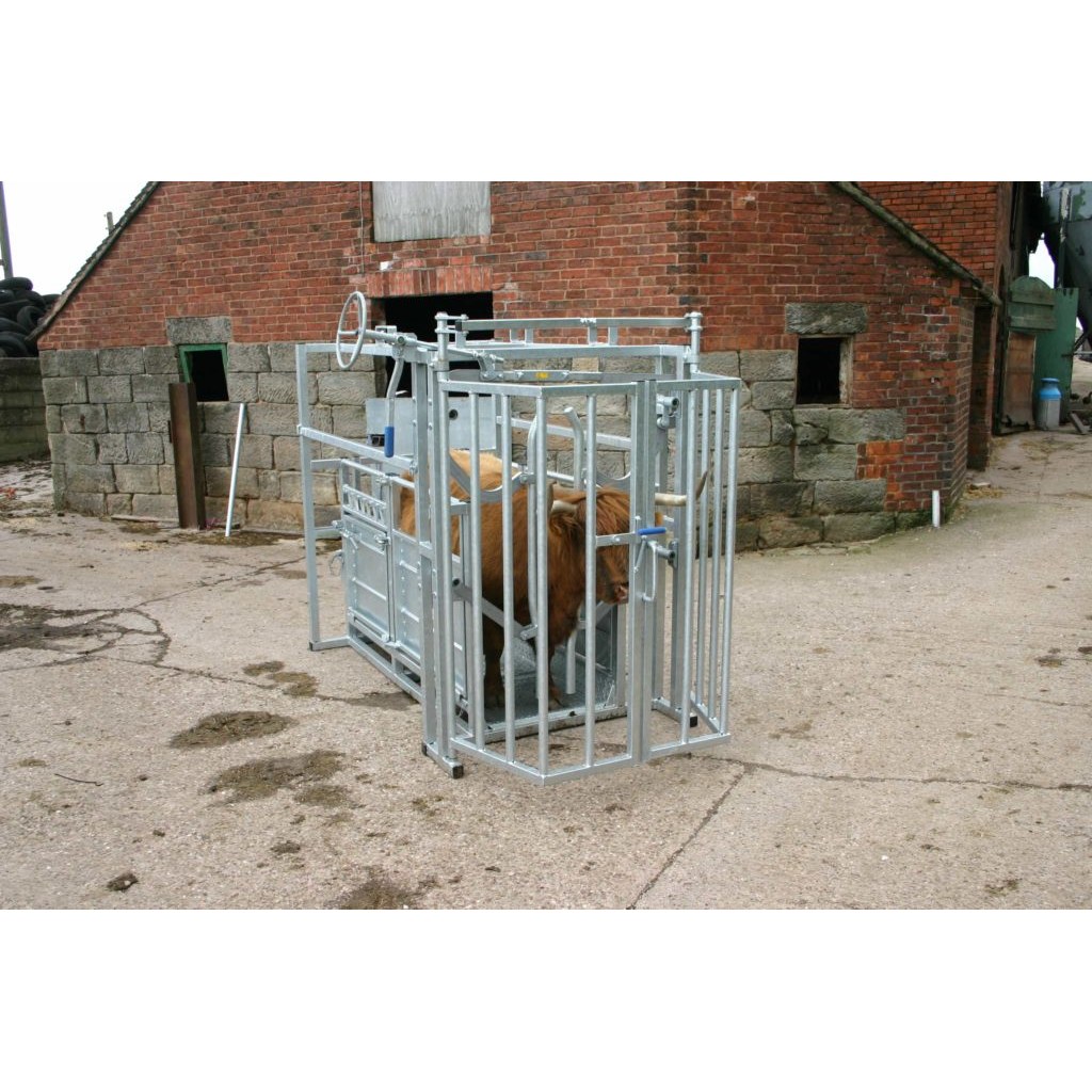 IAE Highland fikseerimispuur farmis kasutuses IAE Highland fikseerimispuur farmis kasutuses